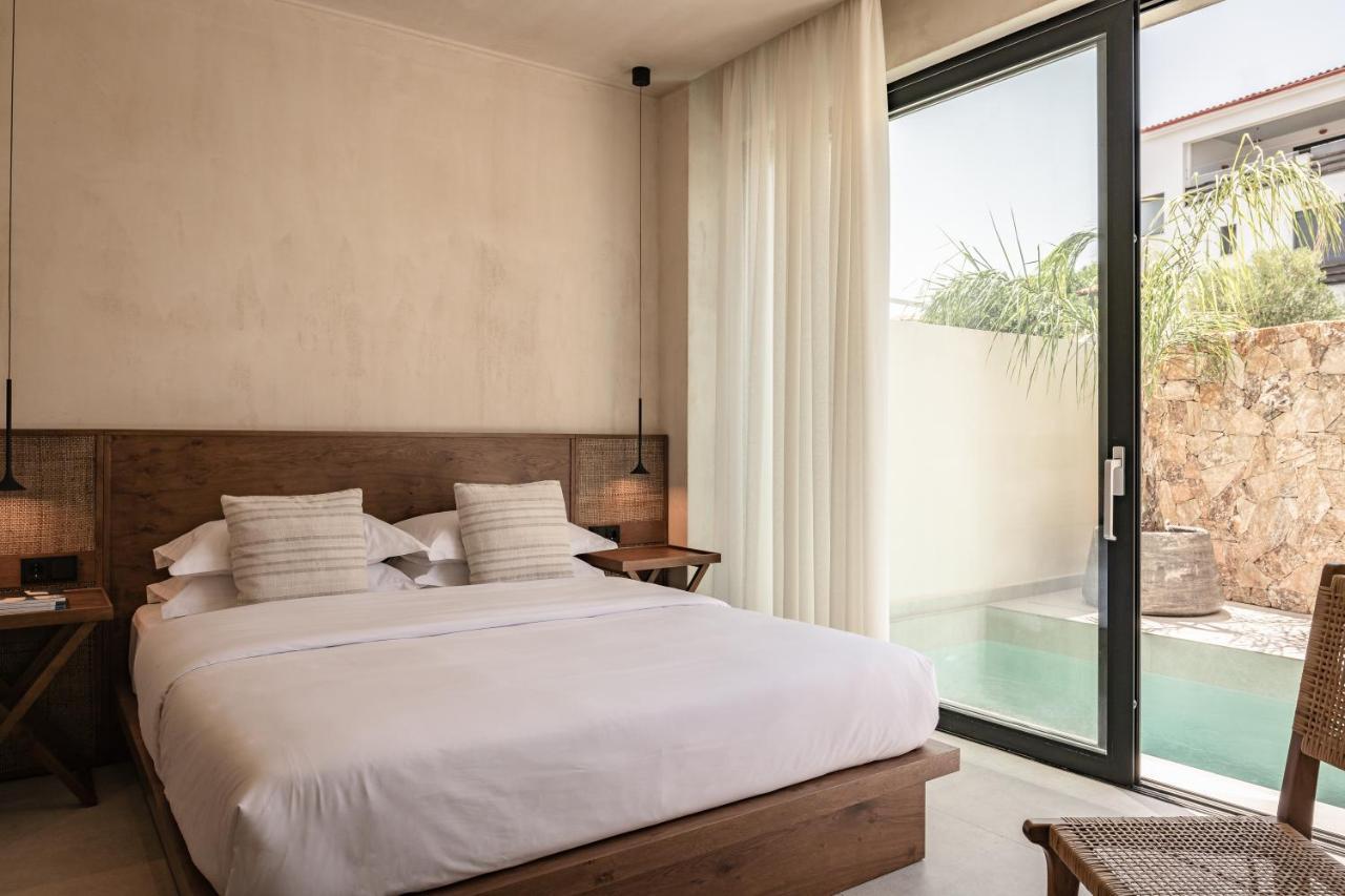 Aparthotel Seven Rocks à Paliouri Extérieur photo