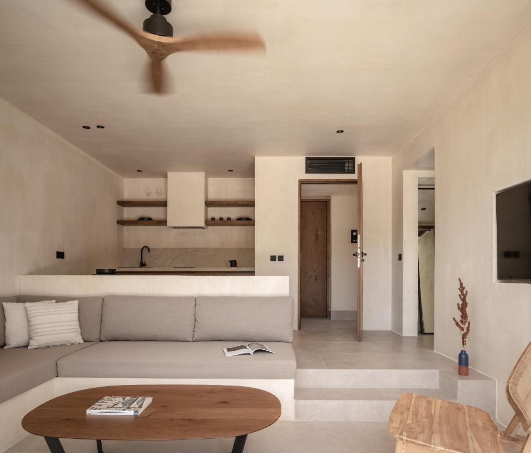 Aparthotel Seven Rocks à Paliouri Extérieur photo